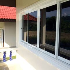 Отель Phuket Airport Villa балкон