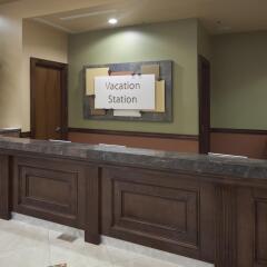 Отель Holiday Inn Club Vacations: Las Vegas at Desert Club Resort США, Лас-Вегас - отзывы, цены и фото номеров - забронировать отель Holiday Inn Club Vacations: Las Vegas at Desert Club Resort онлайн интерьер отеля