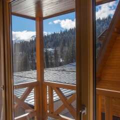 Aparthotel Vucko in Jahorina, Bosnia and Herzegovina from 196$, photos, reviews - zenhotels.com balcony