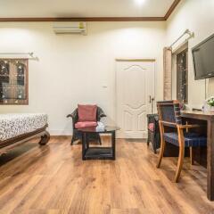 Отель Phuket Airport Suites & Lounge Bar - Club 96 Таиланд, Пхукет - отзывы, цены и фото номеров - забронировать отель Phuket Airport Suites & Lounge Bar - Club 96 онлайн удобства в номере