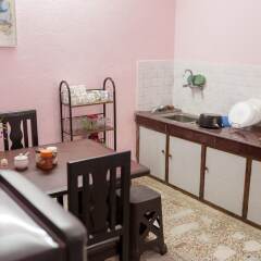Отель Living Hope Guest House Непал, Лалитпур - отзывы, цены и фото номеров - забронировать отель Living Hope Guest House онлайн питание