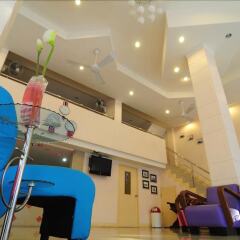Bed by Tha-Pra Hotel and Apartment интерьер отеля