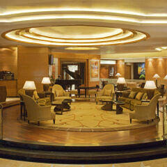 Отель Radisson Blu Plaza Delhi Airport интерьер отеля