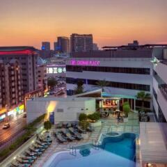 Отель Crowne Plaza Dubai Deira спортивное сооружение