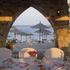 Eden Roc Resort Hotel
