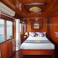 Отель Halong Scorpion Cruise комната для гостей фото 5
