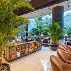 Отель Hôtel du Parc Hanoi гостиничный бар