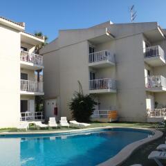 Отель Apartamentos Llevant бассейн фото 3