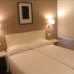 Dormavalencia Hostel Regne комната для гостей