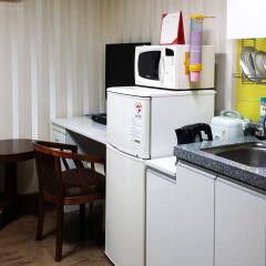 Отель L-House в номере фото 2
