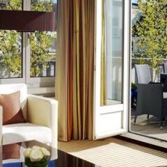 Отель Sheraton Zürich Neues Schloss Hotel Швейцария, Цюрих - отзывы, цены и фото номеров - забронировать отель Sheraton Zürich Neues Schloss Hotel онлайн балкон