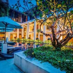 Отель Manathai Surin Phuket