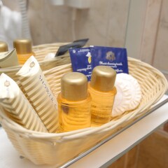 Гостиница Иностранец в Краснодаре 1 отзыв об отеле, цены и фото номеров - забронировать гостиницу Иностранец онлайн Краснодар ванная