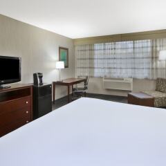 Отель Holiday Inn Columbus Downtown Capitol Square удобства в номере фото 2