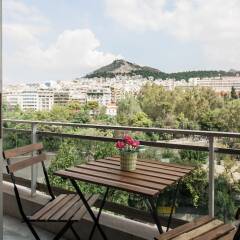 Апартаменты High Class Huge Central Apartment балкон