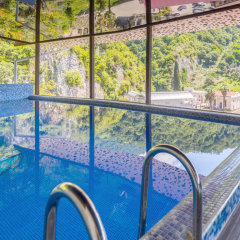 Отель Гранд Афон Абхазия, Новый Афон - 1 отзыв об отеле, цены и фото номеров - забронировать отель Гранд Афон онлайн балкон