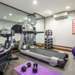 Отель Park Avenue Robertson фитнесс-зал