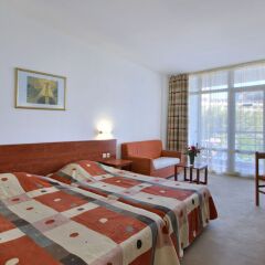 Hotel Fenix -half Board Солнечный берег комната для гостей фото 4