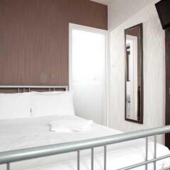 Euro Hostel Glasgow Стандартный номер с разными типами кроватей фото 2