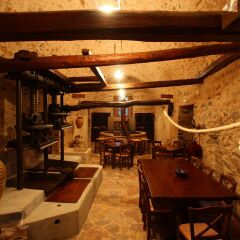 Liotrivi Historical Mansion & Boutique Hotel гостиничный бар