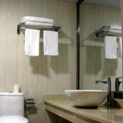 5 Yue Hotel Yichun Mingyue Mountain Branch ванная