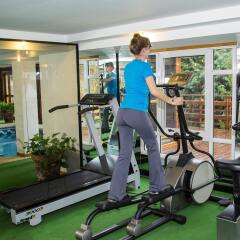 Hotel Patagonia Plaza фитнесс-зал