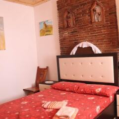 Отель Rooms Merlika Албания, Kruje - отзывы, цены и фото номеров - забронировать отель Rooms Merlika онлайн комната для гостей