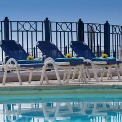 Отель The Waterfront Hotel Мальта, Гзира - отзывы, цены и фото номеров - забронировать отель The Waterfront Hotel онлайн бассейн фото 2