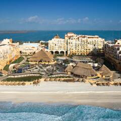 Отель Fiesta Americana Condesa Cancun - Все включено Мексика, Канкун - отзывы, цены и фото номеров - забронировать отель Fiesta Americana Condesa Cancun - Все включено онлайн пляж