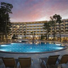 Отель HVD Bor Club Hotel - Все включено Болгария, Солнечный берег - отзывы, цены и фото номеров - забронировать отель HVD Bor Club Hotel - Все включено онлайн бассейн фото 3