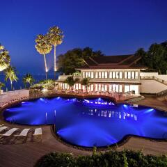 Pullman Pattaya Hotel G бассейн