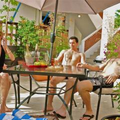 Hotel Petit Mercedes Puerto Vallarta гостиничный бар