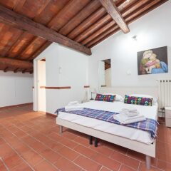 Апартаменты Short-let Florence Apartment Parione детские мероприятия