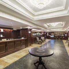 Ramada Hotel & Suites Bucharest North гостиничный бар