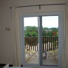 Отель Nianna Coral Bay Deluxe Townhouse балкон