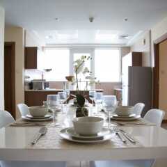 Отель HiGuests Vacation Homes - Sulafa Tower питание