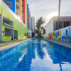 Отель Park Inn by Radisson Mazatlán бассейн