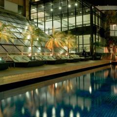 Sheraton Sao Paulo WTC Hotel бассейн