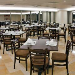 Holiday Inn Hotel & Suites Medica Sur Мехико питание фото 2
