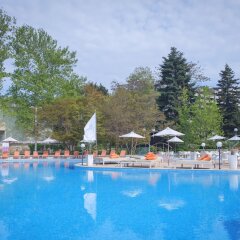 Lebed Hotel - All Inclusive бассейн фото 4