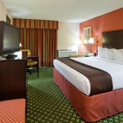 Americinn Hotel & Suites Bloomington West Блумингтон комната для гостей фото 3