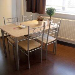 Отель Budget Flats Antwerpen Бельгия, Антверпен - 1 отзыв об отеле, цены и фото номеров - забронировать отель Budget Flats Antwerpen онлайн балкон