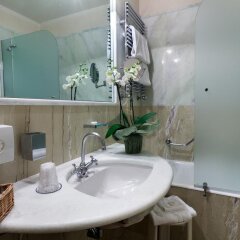 Hotel Delle Nazioni ванная