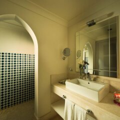 Sifawy Boutique Hotel in As Sifah, Oman from 164$, photos, reviews - zenhotels.com bathroom