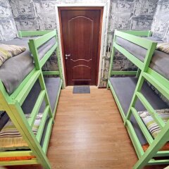 Гостиница Hostel Bryusoff в Москве 1 отзыв об отеле, цены и фото номеров - забронировать гостиницу Hostel Bryusoff онлайн Москва комната для гостей фото 3