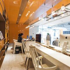 S Box Sukhumvit Hotel интерьер отеля