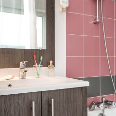 Отель Aparthotel Adagio access Paris La Villette Франция, Париж - отзывы, цены и фото номеров - забронировать отель Aparthotel Adagio access Paris La Villette онлайн ванная