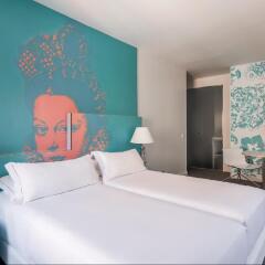 Отель Room Mate Laura Испания, Мадрид - отзывы, цены и фото номеров - забронировать отель Room Mate Laura онлайн комната для гостей фото 4