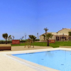 Отель Sikania Resort & Spa Бутера бассейн