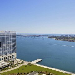 Отель Hilton San Diego Bayfront фото 3